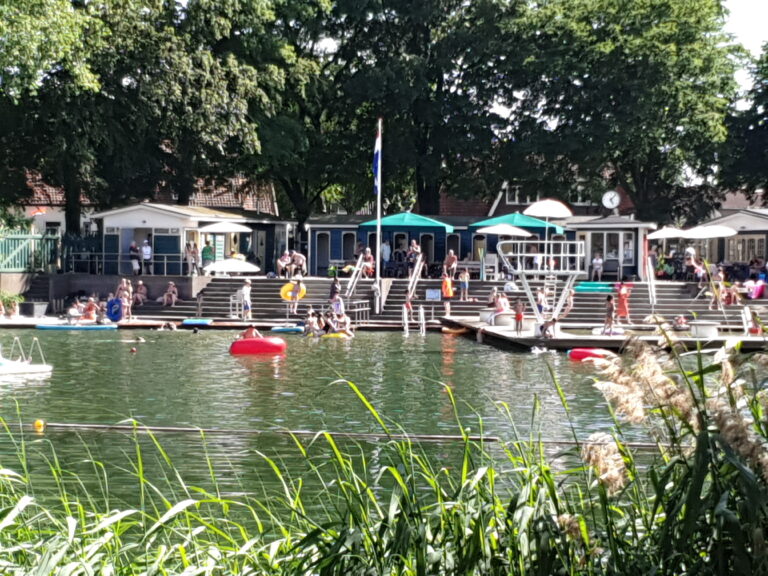 Donderdag 25 juni de gehele dag open
